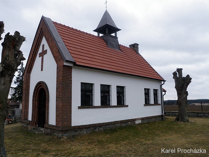 Rekonstrukce sakr�ln�ch staveb - kapli�ka ve Varva�ov�